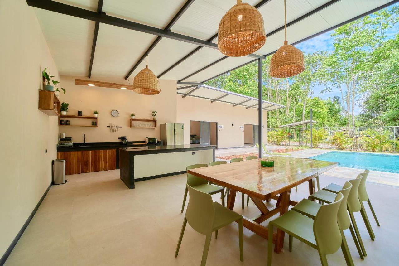 Lalola Villa Privada Cahuita Eksteriør billede
